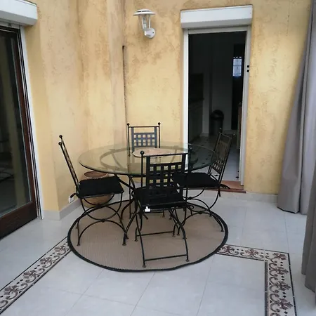 Prázdninový dům Cosy Bas De Proche Cannes *